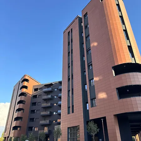 Luxury Flat In 公寓 *