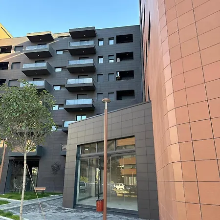 公寓 Luxury Flat In *