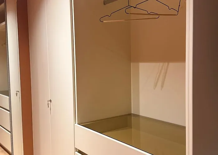 Lägenhet Luxury Flat In Tirana