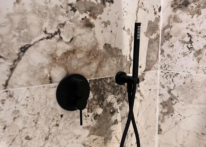 Lägenhet Luxury Flat In Tirana